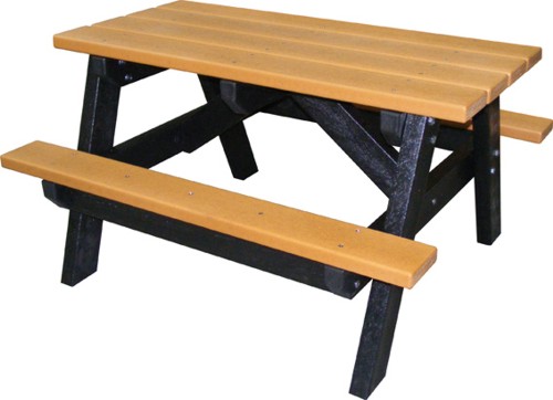 1500 Recycled Plastic Picnic Table